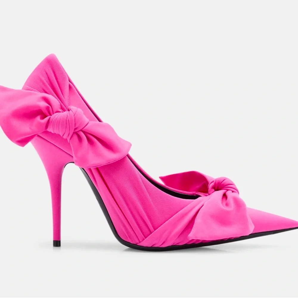 Balenciaga Knife Pointed Toe Knot Pink Pumps